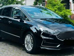 Schwarz Gebraucht 2020 Ford S-MAX Vignale Van / Kleinbus | 10.000 € (Superpreis)
