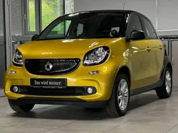 Gelb Gebraucht 2019 Smart ForFour Passion Limousine | 15.270 € (Etwas zu teuer)