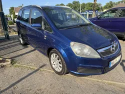 Ultrablau mi2 Gebraucht 2006 Opel Zafira Basis Van / Kleinbus | 2.590 € (Fairer Preis)