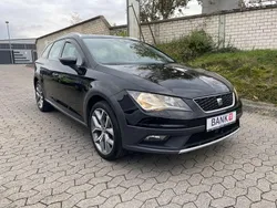 Mitternachtsschwarz Gebraucht 2015 Seat Leon X-Perience 4Drive Kombi | 8.990 € (Superpreis)
