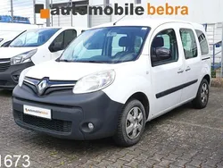 Weiss Gebraucht 2018 Renault Kangoo Experience Van / Kleinbus | 4.990 € (Guter Preis)