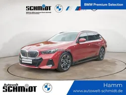 Rot Gebraucht 2025 BMW i5 M Sport Limousine | 72.090 €