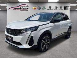 Perlmuttweiss/perlm Gebraucht 2024 Peugeot 3008 SUV | 43.250 € (Teuer)