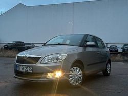 Gold Gebraucht 2012 Skoda Fabia Ambition Kleinwagen | 5.500 € (Fairer Preis)