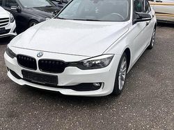 Weiß Gebraucht 2012 BMW 316 Limousine | 10.500 € (Etwas zu teuer)