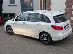 Gebraucht 2012 Mercedes B180 Van / Kleinbus | 10.900 € (Fairer Preis)