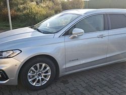 Silber Gebraucht 2019 Ford Mondeo Titanium Kombi | 18.000 € (Fairer Preis)