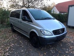 Silber Gebraucht 2009 Mercedes Vito Van / Kleinbus | 8.499 €
