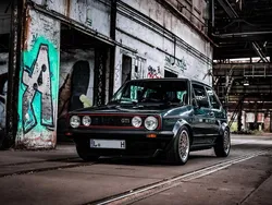 Grün Gebraucht 1982 VW Golf I GTI Limousine | 25.500 €