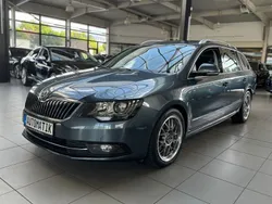 Grau Gebraucht 2014 Skoda Superb Exclusive Kombi | 12.490 € (Fairer Preis)