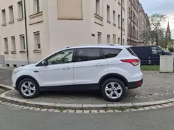 Weiß Gebraucht 2013 Ford Kuga Titanium SUV | 6.400 € (Guter Preis)