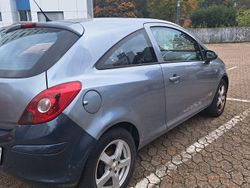 Grau Gebraucht 2009 Opel Corsa Cosmo Limousine | 3.000 € (Guter Preis)