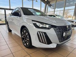 Okenit weiß metallic Neu 2025 Peugeot 208 Allure Kleinwagen | 23.985 € (Fairer Preis)