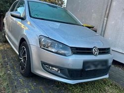 Silber Gebraucht 2011 VW Polo Team Kleinwagen | 3.990 € (Superpreis)