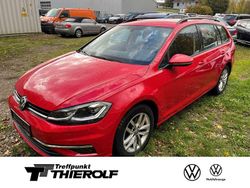 Tornadorot Gebraucht 2018 VW Golf VII Comfortline Kombi | 8.700 € (Superpreis)