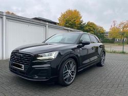 Schwarz Gebraucht 2019 Audi Q2 Sport SUV | 26.000 €