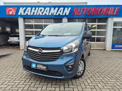 Panorama blau (mi2) Gebraucht 2019 Opel Vivaro Van | 19.999 €