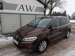 Braun Gebraucht 2017 VW Touran Highline Van / Kleinbus | 15.250 € (Superpreis)