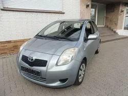 Silber Gebraucht 2006 Toyota Yaris Sol Kleinwagen | 1.290 € (Guter Preis)