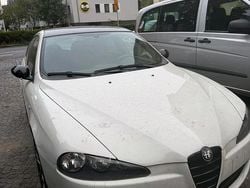 Weiß Gebraucht 2025 Alfa Romeo 147 Kleinwagen | 3.900 € (Guter Preis)