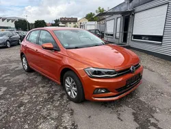 Energetic orange Gebraucht 2019 VW Polo Highline Limousine | 12.990 € (Superpreis)