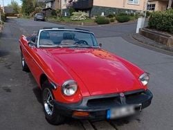 Rot Gebraucht 1976 MG B Cabrio | 13.600 €