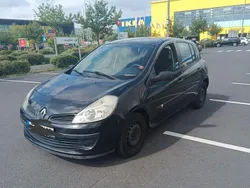 Schwarz Gebraucht 2007 Renault Clio II Dynamique Limousine | 1.190 € (Guter Preis)
