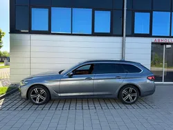 Blau Gebraucht 2021 BMW 520 Sport Line Kombi | 29.999 € (Fairer Preis)