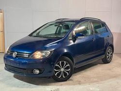 Blau Gebraucht 2010 VW Golf VI Kleinwagen | 4.500 € (Guter Preis)