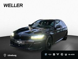 Black sapphire metallic (schwarz) Gebraucht 2022 Alpina D5 Kombi | 68.950 € (Etwas zu teuer)