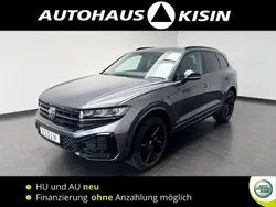 Grau Gebraucht 2024 VW Touareg R-line SUV | 69.999 € (Fairer Preis)