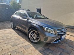 Grau Gebraucht 2019 Mercedes GLA180 Urban SUV | 17.500 € (Superpreis)