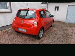Rot Gebraucht 2010 Renault Twingo Kleinwagen | 1.900 €