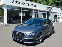 Grau Gebraucht 2020 Audi A3 S-Line Limousine | 20.100 € (Fairer Preis)