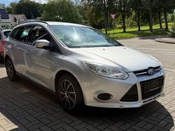 Silber Gebraucht 2013 Ford Focus Trend Kombi | 5.690 € (Fairer Preis)