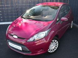 Rot Gebraucht 2009 Ford Fiesta Trend Kleinwagen | 3.499 € (Etwas zu teuer)