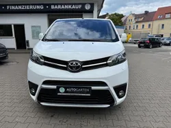 Weiß Gebraucht 2020 Toyota Proace Verso Van / Kleinbus | 22.850 € (Guter Preis)