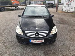 Schwarz Gebraucht 2006 Mercedes B200 Van / Kleinbus | 2.500 € (Superpreis)