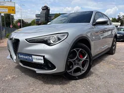 Silber Gebraucht 2018 Alfa Romeo Stelvio Super SUV | 14.999 € (Teuer)
