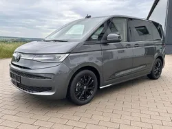Grau Neu 2025 VW Multivan Edition Van / Kleinbus | 67.990 € (Teuer)