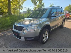 Grau Gebraucht 2009 Skoda Yeti Ambition SUV | 3.990 € (Fairer Preis)