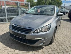 Silber Gebraucht 2014 Peugeot 308 Active Limousine | 6.400 € (Fairer Preis)