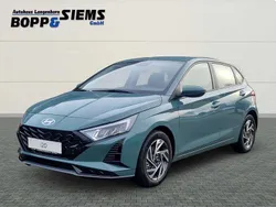 Mangrove green Neu 2025 Hyundai i20 Trend Limousine | 23.960 € (Fairer Preis)