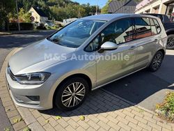 Silber Gebraucht 2016 VW Golf VII Allstar Limousine | 6.999 € (Guter Preis)
