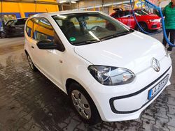 Weiß Gebraucht 2015 VW up! CLUB Kleinwagen | 3.200 € (Guter Preis)