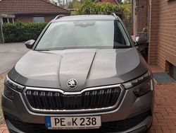 Grau Gebraucht 2022 Skoda Kamiq Tour SUV | 17.650 € (Guter Preis)