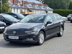 Grau Gebraucht 2020 VW Passat Business Kombi | 13.990 € (Superpreis)