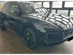 Schwarz Gebraucht 2021 Porsche Cayenne SUV | 82.380 € (Superpreis)