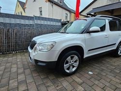 Weiß Gebraucht 2013 Skoda Yeti Ambition SUV | 4.500 € (Guter Preis)