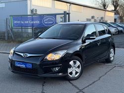 Schwarz Gebraucht 2011 Hyundai i30 Edition Limousine | 4.490 € (Etwas zu teuer)